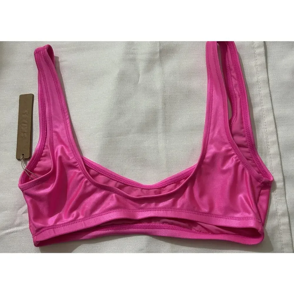 Skims NWT Shine Scoop Neck Bikini Top Taffy Size XXS